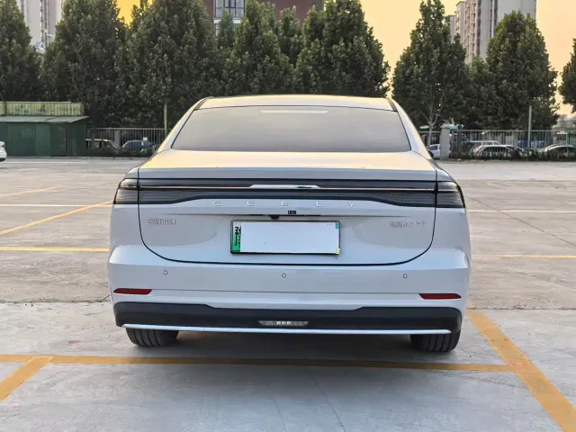Geely Galaxy A7 EV — Фото автомобиля 8