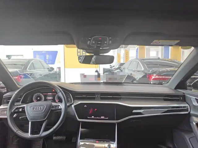 Audi A6L — Фото автомобиля 9