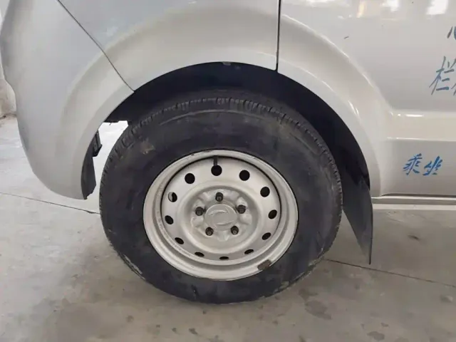Dongfeng Xiaokang DFSK C31 — Фото автомобиля 22