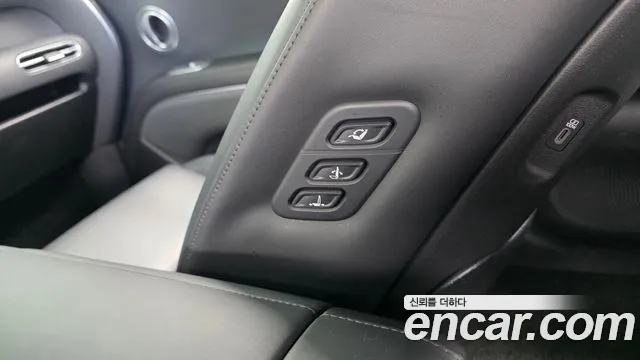 Hyundai Palisade LX3 — Фото автомобиля 30