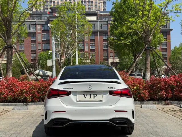 Mercedes-Benz A-Class — Фото автомобиля 15