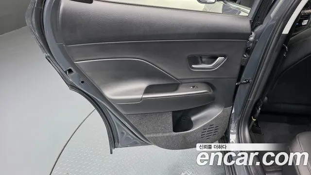 Hyundai Kona SX2 — Фото автомобиля 14