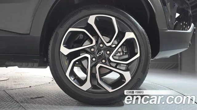 ChevroletGMDaewoo Trax Trax Кроссовер — Фото автомобиля 21