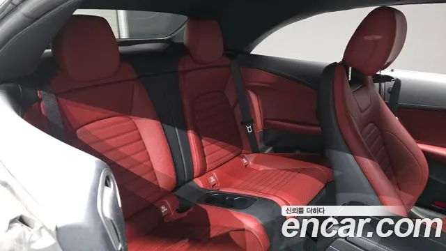 Mercedes-Benz C-Class — Фото автомобиля 12