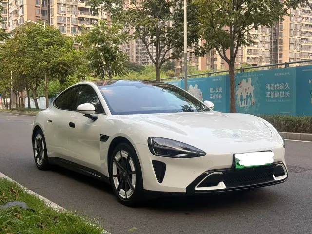 Xiaomi SU7 — Фото автомобиля 4