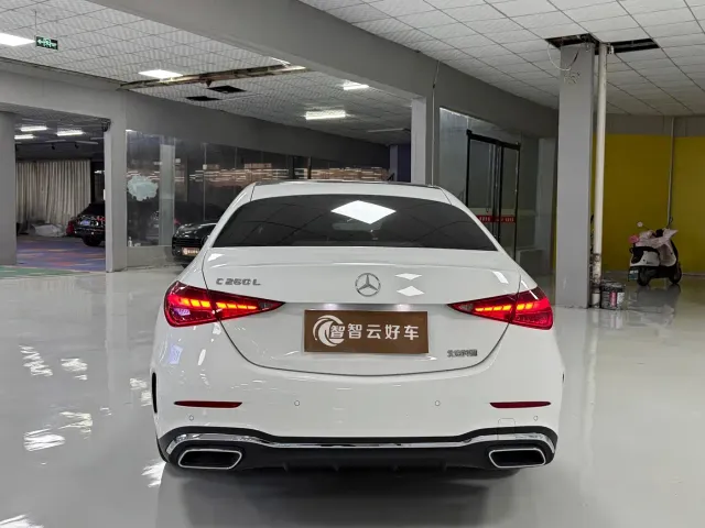 Mercedes-Benz C-Class — Фото автомобиля 8