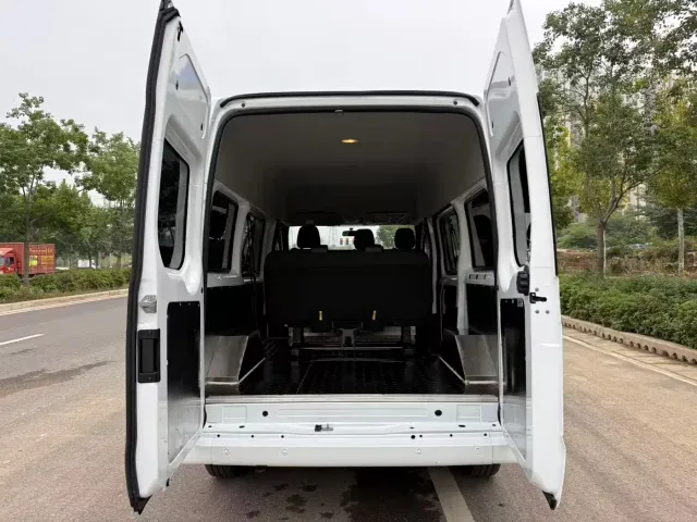 JMC Fushun — Фото автомобиля 11