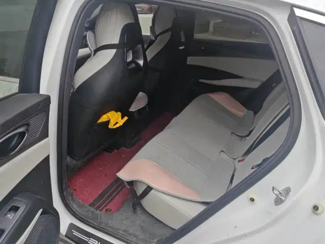 BYD Seal 06 — Фото автомобиля 11
