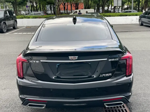 Cadillac CT5 — Фото автомобиля 20