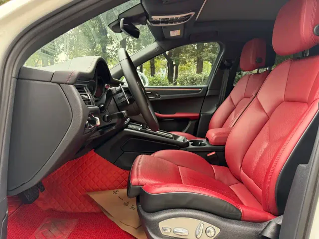 Porsche Macan — Фото автомобиля 8