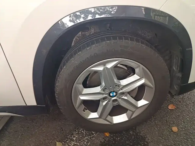BMW X1 — Фото автомобиля 11