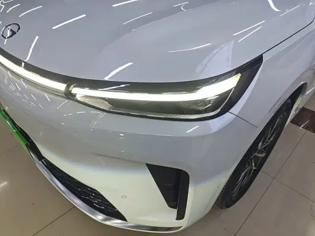 GAC Trumpchi Xiangwang S9 — Фото автомобиля 23