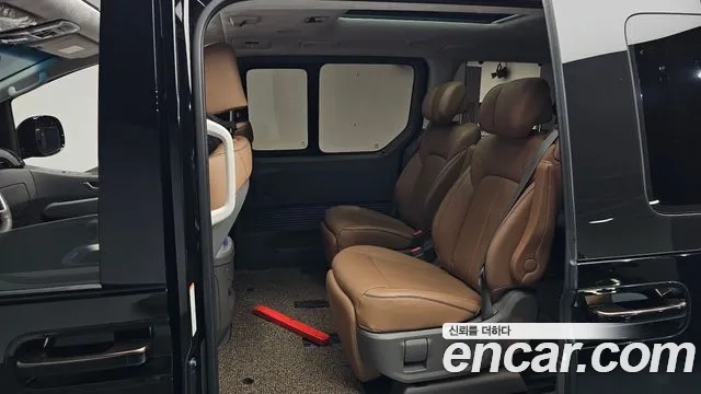 Hyundai Staria — Фото автомобиля 10