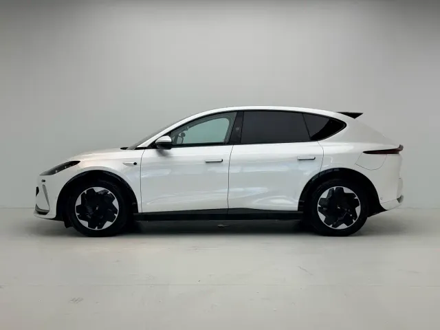 IM Motors LS7 — Фото автомобиля 2