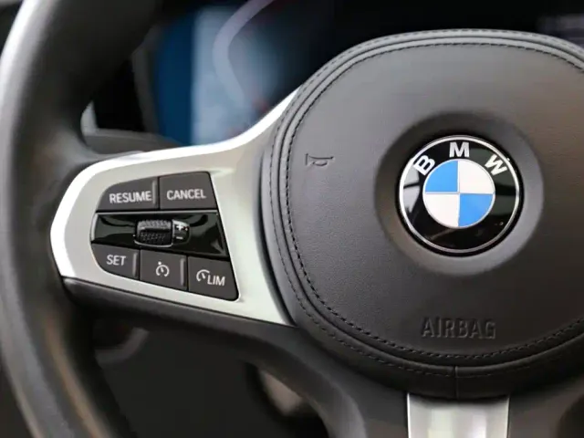 BMW 3 Series — Фото автомобиля 16