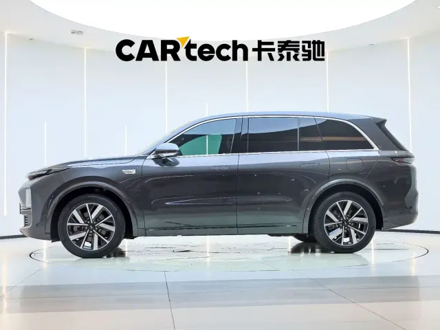 Li Auto L8 — Фото автомобиля 3
