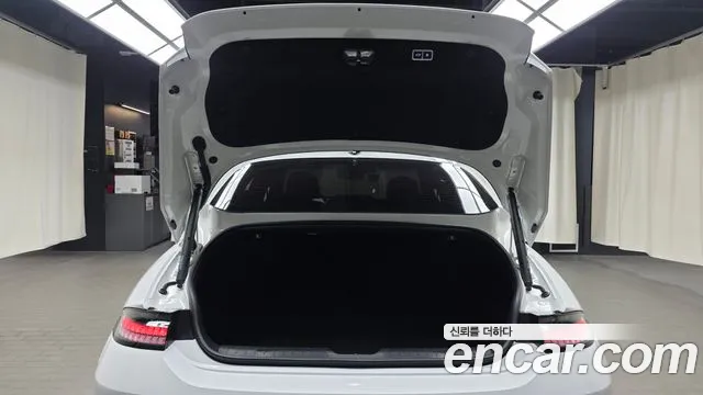 Hyundai Ioniq 6 — Фото автомобиля 22