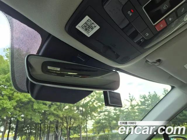 Kia Carnival Generation 4 — Фото автомобиля 14