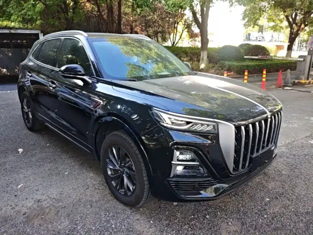 Hongqi HS5 — Фото автомобиля 3