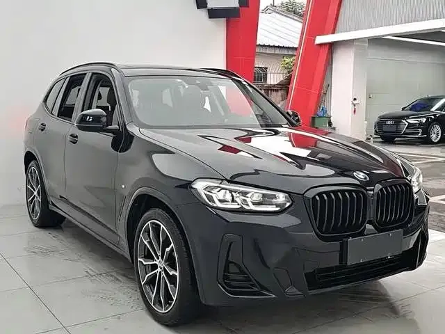 BMW X3 — Фото автомобиля 3