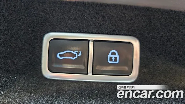 Genesis G90 Бензин 3.5 турбо AWD — Фото автомобиля 20
