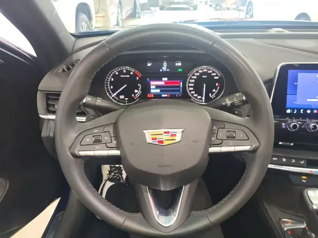 Cadillac CT4 — Фото автомобиля 10