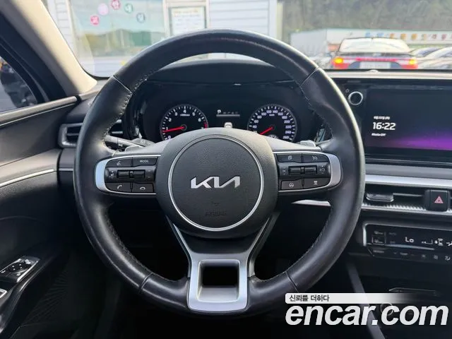 Kia K5 Generation 3 — Фото автомобиля 9