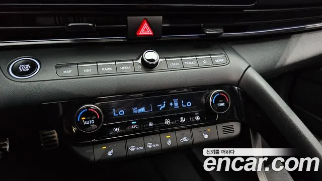 Hyundai AVANTE — Фото автомобиля 30