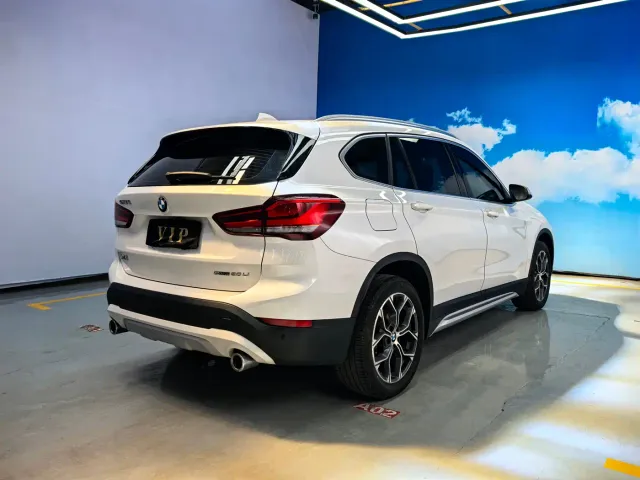 BMW X1 — Фото автомобиля 4