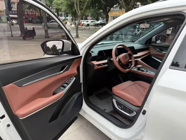Changan CS75 Plus — Фото автомобиля 8