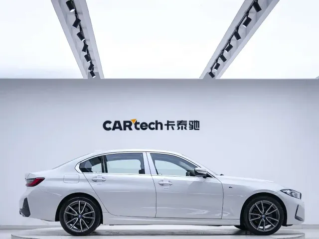 BMW 3 Series — Фото автомобиля 4