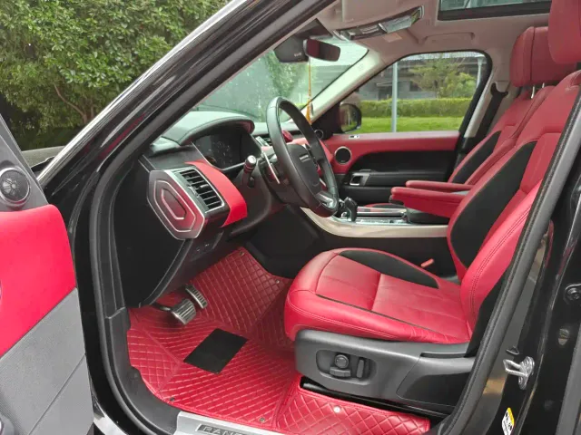 Land Rover Range Rover Sport — Фото автомобиля 10