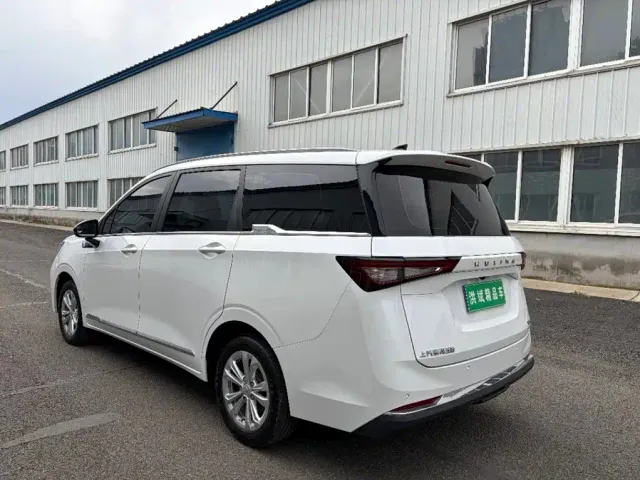 Wuling Jiachen — Фото автомобиля 12