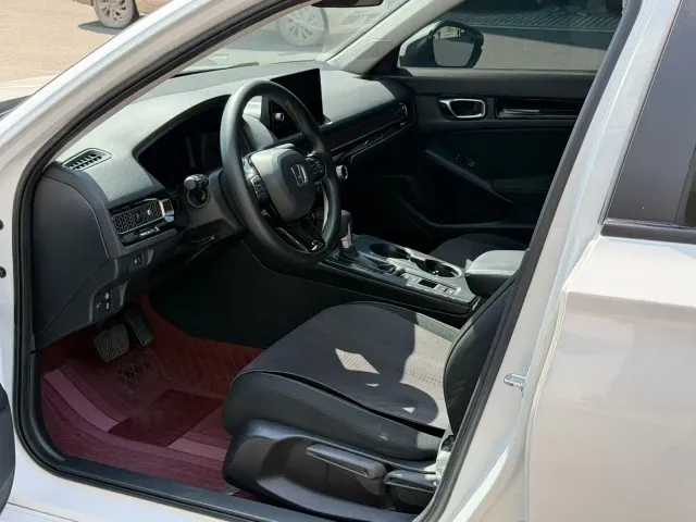 Honda Civic — Фото автомобиля 4