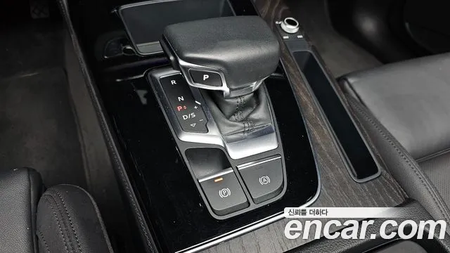 Audi Q5 40 TDI quattro Premium — Фото автомобиля 8