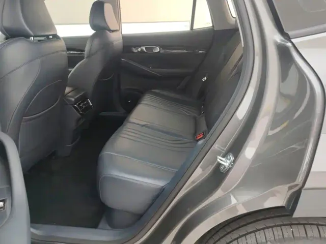 Geely Galaxy E5 — Фото автомобиля 11