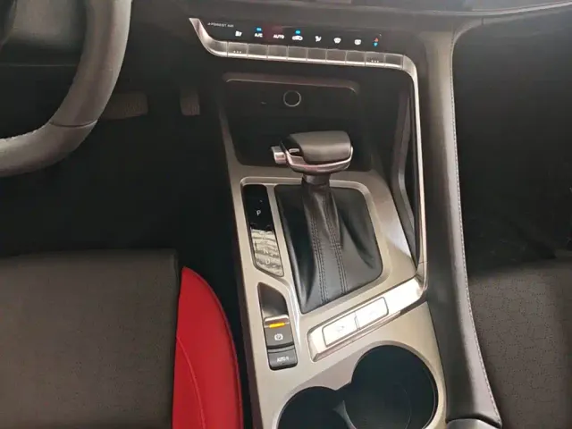 Changan CS35 Plus — Фото автомобиля 13