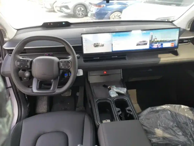 Hyundai ELEXIO — Фото автомобиля 9