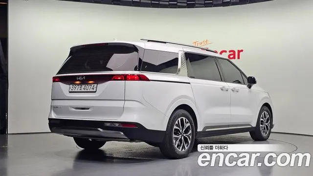Kia Carnival 4th Gen — Фото автомобиля 2
