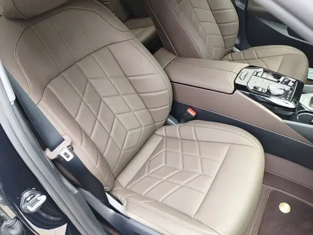 BMW 5 Series — Фото автомобиля 24