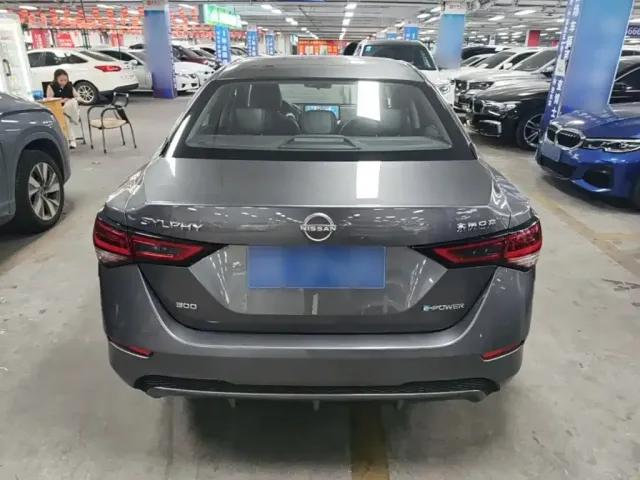 Nissan Sylphy — Фото автомобиля 5