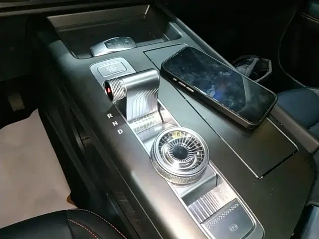 BAIC BJ30 — Фото автомобиля 13