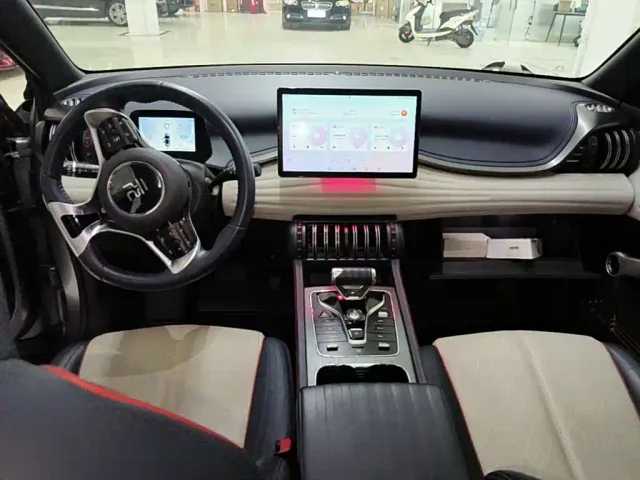 BYD Yuan PLUS — Фото автомобиля 9
