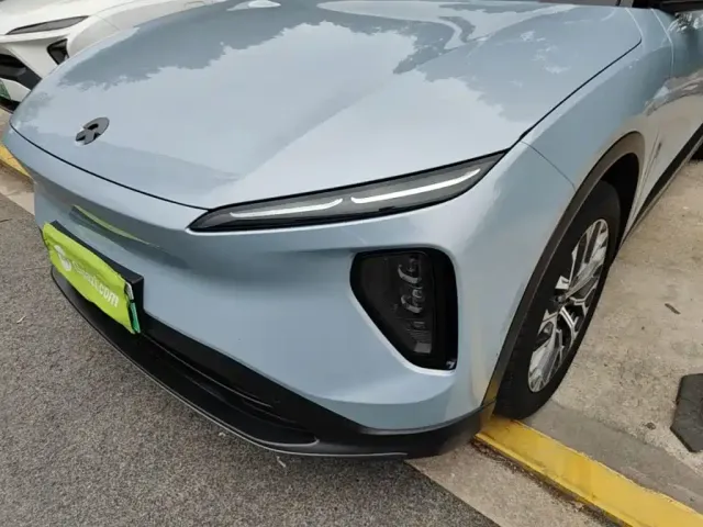 Nio ES6 — Фото автомобиля 23