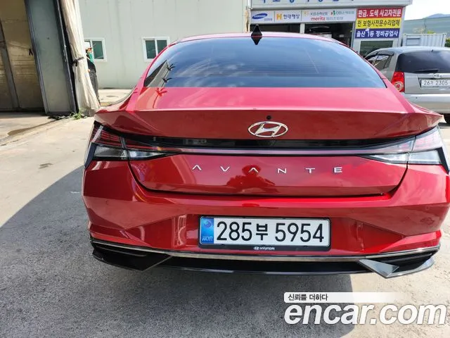 Hyundai Avante CN7 — Фото автомобиля 4