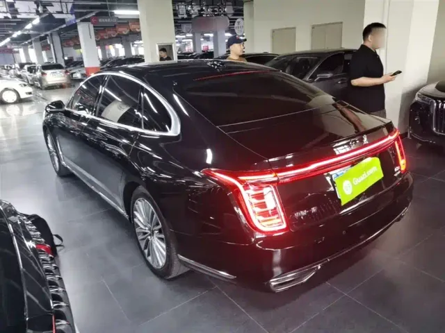 Hongqi H9 — Фото автомобиля 4