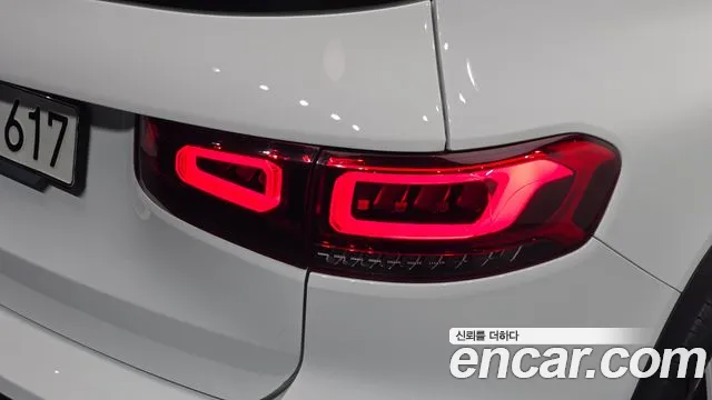 Mercedes-Benz GLB-Class — Фото автомобиля 8