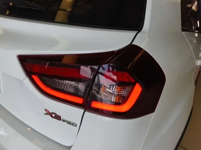 Geely Vision X3 — Фото автомобиля 7