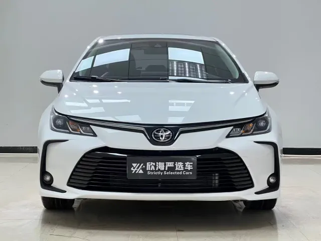 Toyota Corolla — Фото автомобиля 2