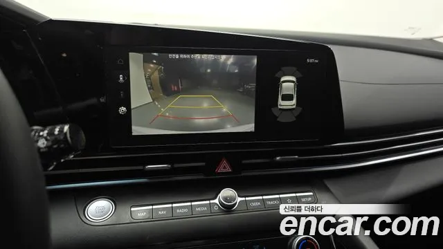 Hyundai Avante CN7 — Фото автомобиля 21
